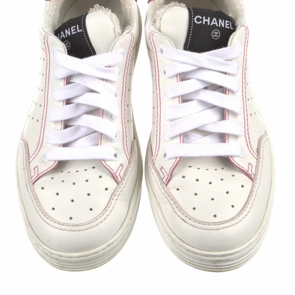 100% Authentic Chanel sneakers, size 37/7 - Picture 4 of 7